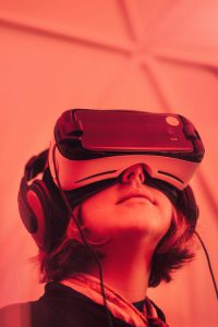 GM blog VR headset marketing technologies